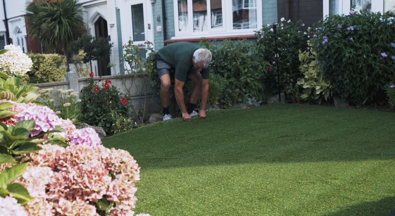 Eco-friendly artificial grass installation saving water in Levittown, PA